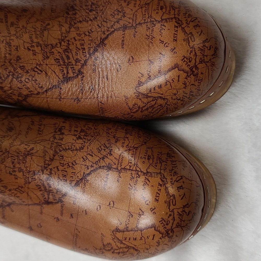 Patricia Nash wooden clogs 9.5 globe - Picture 2 of 5
